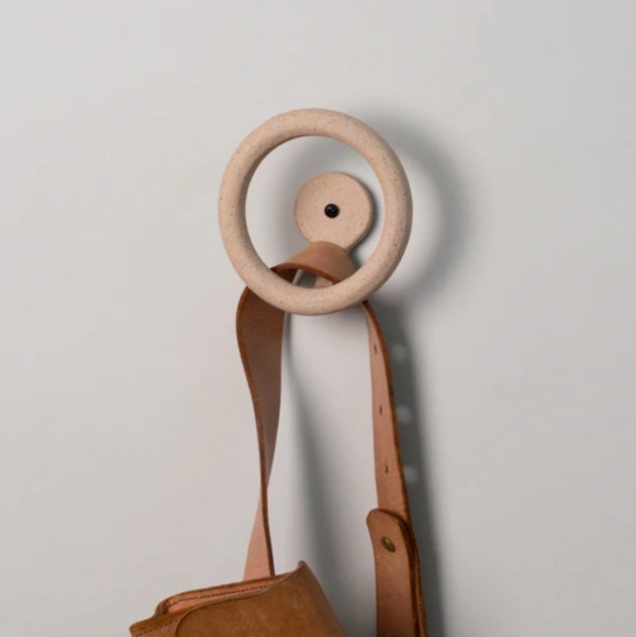 Uni Wall Hook in Speckled SIN - Picture 6 of 6